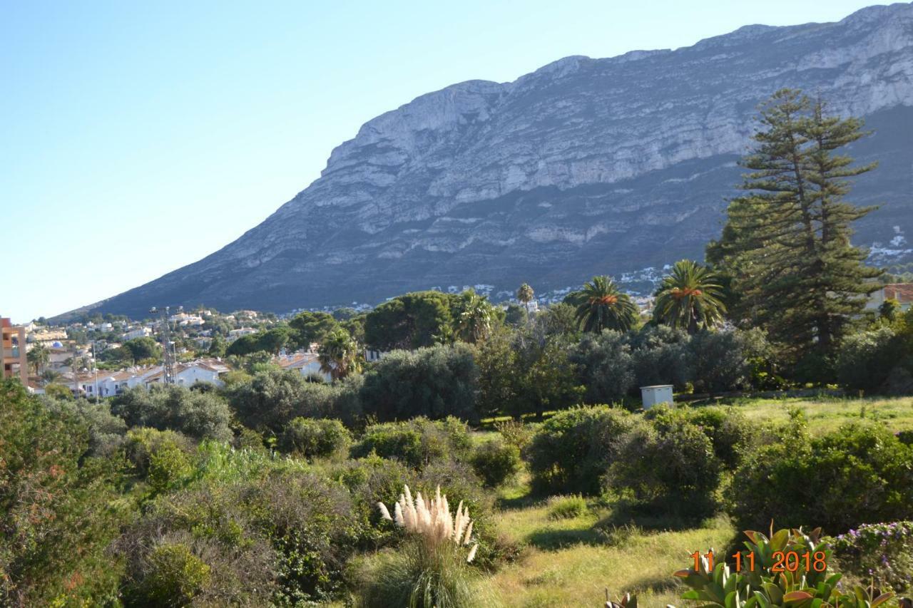 Mare Nostrum II Denia. 外观 照片
