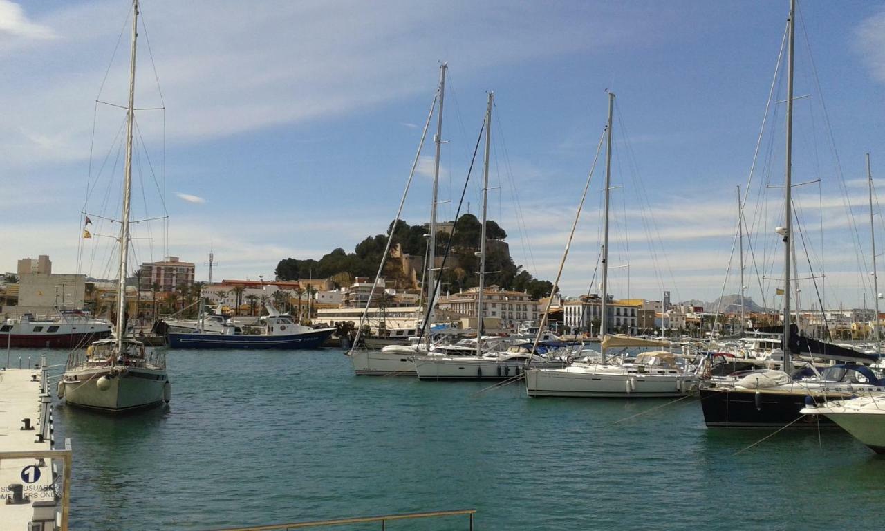 Mare Nostrum II Denia. 外观 照片